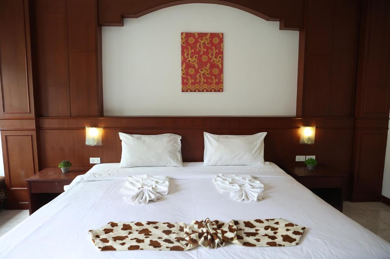 New Forest Patong Exterior photo