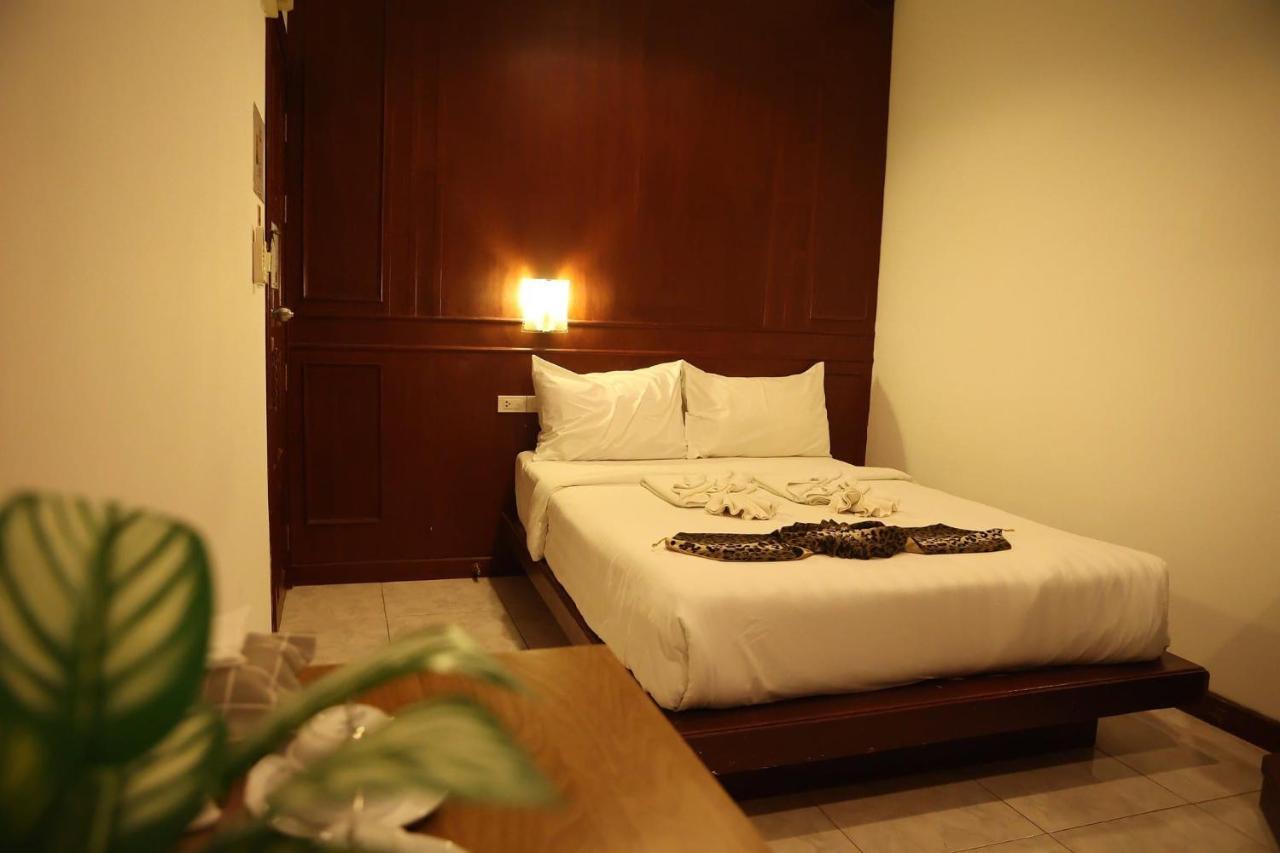 New Forest Patong Exterior photo